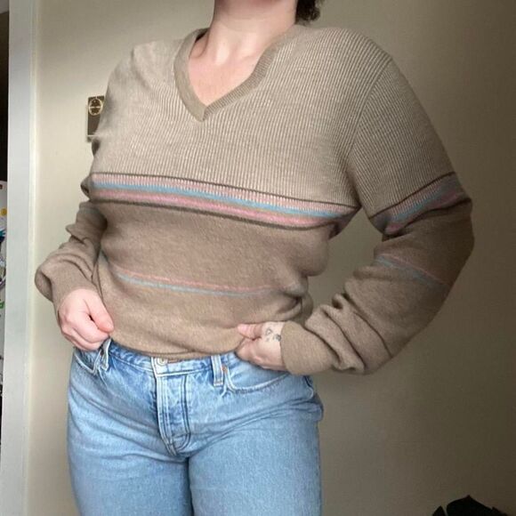 Vintage brown v neck sweater - Picture 5 of 6